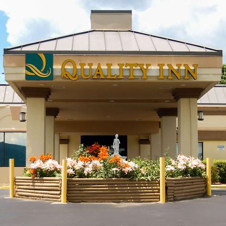 Quality Inn Mill Hall - Lamar Exteriör bild