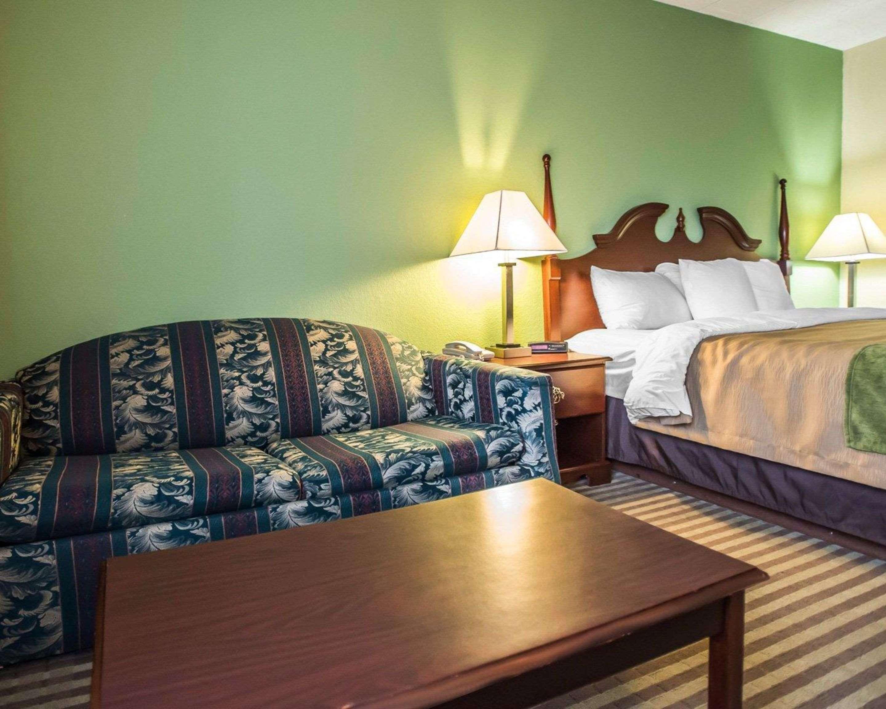 Quality Inn Mill Hall - Lamar Exteriör bild